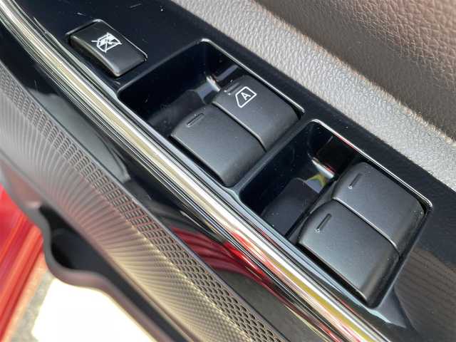 日産 デイズ ルークス HWS X Vセレクション 石川県 2018(平30)年 7.3万km スパークリングレッド/ブラック ワンオーナー/純正メモリーナビ/純正CD/DVD/フルセグTV/LEDヘッドライト/両側パワースライドドア/アラウンドビューモニター/ETC/ドライブレコーダー/純正アルミホイール/インテリキー/プッシュスタート/電動ミラー/エマージェンシーブレーキ/保証書