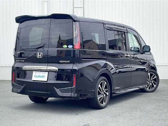 ホンダ ステップワゴン スパーダ クールスピリット 三重県 2016(平28)年 4.5万km プレミアムスパークルブラックパール プッシュスタート/両側パワースライドドア/衝突軽減ブレーキ/レーンキープアシスト/電動格納ミラー/横滑り防止/コーナーセンサー/ビルトインETC/アイドリングストップ/レーダークルーズコントロール/革巻きステアリング/ステアリングスイッチ/オートライト/パドルシフト/前後ドライブレコーダー/シートヒーター(前席)/USB入力端子2か所/HDMI入力端子1ヶ所/ALPINE10型ナビ(AM/FM/CD/DVD/TV/BT)/バックカメラ/ALPINEフリップダウンモニター/ウォークスルー/純正フロアマット/リアサンシェード/禁煙車