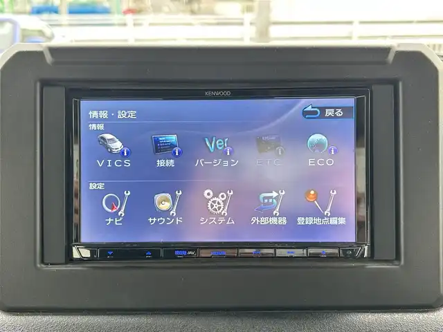 スズキ ジムニー XC 群馬県 2018(平30)年 4.9万km ピュアホワイトP 社外ナビ（FM/AM/TV）/ワンセグテレビ/バックカメラ/レーンキープアシスト/横滑り防止装置/衝突被害軽減ブレーキ/寒冷地仕様/電動格納ミラー/エンジンスタートボタン/フォグライト/ETC