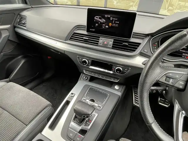 アウディ Ｑ５ 40TDIクワトロ スポーツ 石川県 2019(平31)年 5.6万km パール 4WD/衝突軽減ブレーキ/純正メモリーナビ/バック/フロント/サイド/全方位カメラ/フルセグＴＶ/AppleCarPlay/Bluetooth/バーチャルコックピット/オートクルーズコントロール/ブラインドスポットモニター/レーンキープアシスト/クリアランスソナー/パワーリアゲート/パワーシート/シートヒーター/オートライト/マトリクスLEDヘッドライト/ETC