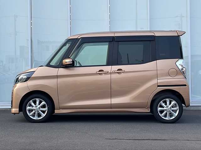 日産 デイズ ルークス ハイウェイスター Xターボ 神奈川県 2018(平30)年 3.4万km ピンクゴールドM 純正メモリナビ/CD/DVD/Bluetooth/フルセグ/【MM318D-W】/片側パワースライドドア/レーンキープアシスト/衝突軽減システム/ターボ/ステアリングスイッチ/ドアバイザー/コーナーセンサー/LEDヘッドライト/オートライト/アイドリングストップ/ウィンカーミラー/ETC/保証書