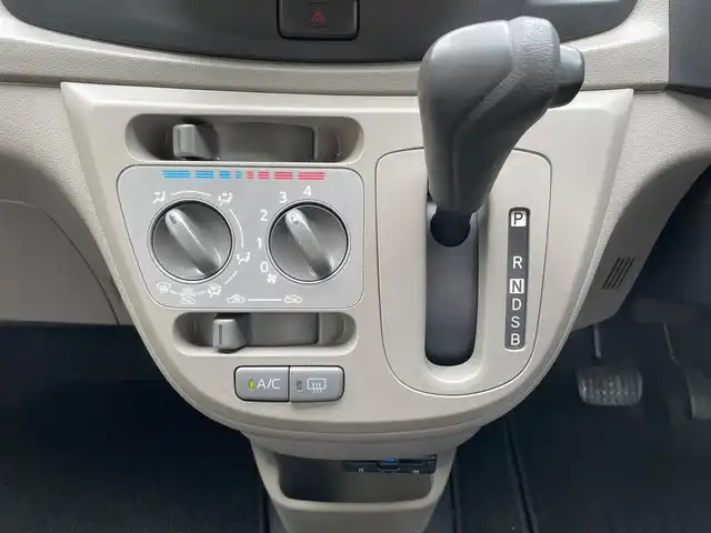 ダイハツ ミラ イース L SA 東京都 2016(平28)年 4.3万km ライトローズマイカメタリック 社外メモリーナビ/　CD USB SD AM/FM/　バックカメラ/スマートアシスト/ドライブレコーダー（前方）/ETC/エコアイドル/レベライザー/保証書＆取扱説明書
