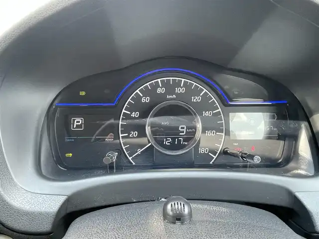 日産 ノート e－パワー X 千葉県 2019(令1)年 4.7万km ガーネットレッド レーンキープアシスト/横滑り防止/衝突被害軽減システム/パーキングアシスト/日産純正ＳＤナビ/(BT、全方位カメラ、フルセグＴＶ、ＡＵＸ、CD/DVD、)/ETC/純正アルミホイール/純正フロアマット/ハロゲンオートライト/スマートキー/プッシュスタート
