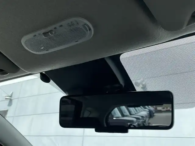 日産 ノート e－パワー X 千葉県 2019(令1)年 4.7万km ガーネットレッド レーンキープアシスト/横滑り防止/衝突被害軽減システム/パーキングアシスト/日産純正ＳＤナビ/(BT、全方位カメラ、フルセグＴＶ、ＡＵＸ、CD/DVD、)/ETC/純正アルミホイール/純正フロアマット/ハロゲンオートライト/スマートキー/プッシュスタート