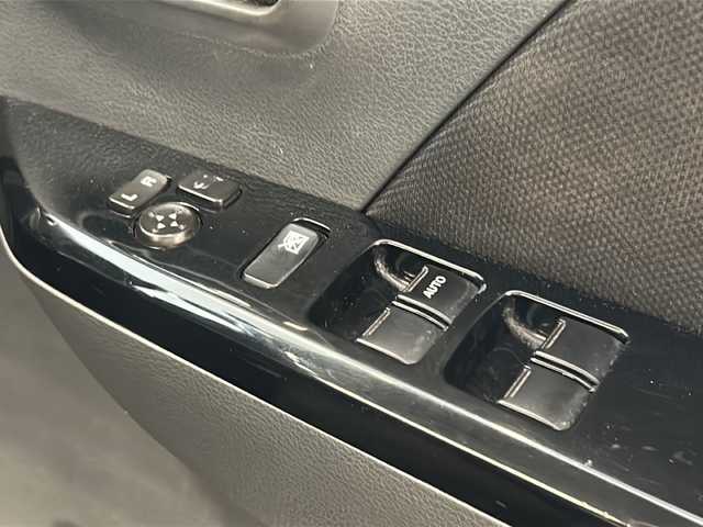 スズキ ワゴンＲ スティングレー X 岐阜県 2015(平27)年 12.8万km ブルーイッシュブラックパール3 ４ＷＤ/社外ナビゲーション/Bluetooth/フルセグ/レーダーブレーキサポート/シートヒーター/ETC/ＨＩＤヘッドライト/ヘッドライトレベライザー/純正アルミホイール/プッシュスタート/スマートキー/フロアマット