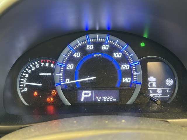 スズキ ワゴンＲ スティングレー X 岐阜県 2015(平27)年 12.8万km ブルーイッシュブラックパール3 ４ＷＤ/社外ナビゲーション/Bluetooth/フルセグ/レーダーブレーキサポート/シートヒーター/ETC/ＨＩＤヘッドライト/ヘッドライトレベライザー/純正アルミホイール/プッシュスタート/スマートキー/フロアマット