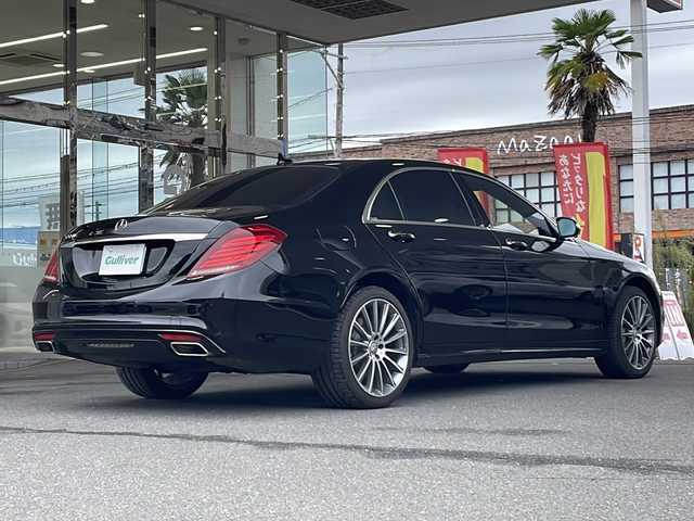 メルセデス・ベンツ Ｓ５５０Ｌ 福島県 2014(平26)年 4.4万km オブシディアンブラック 登録時走行距離　　　４３１３４ｋｍ/メーカー純正HDDナビ/【ＡＭ／ＦＭ／ＢＴ／ＣＤ／ＤＶＤ／フルセグ】/パワーシート/シートヒーター/プッシュスタート/ETC/パドルシフト/アラウンドビューモニター/パワーバックドア/LEDヘッドライト/クリアランスソナー/純正AW/レーンキープアシスト/ステアリングアシスト/オートライト/サンルーフ/プレミアムサウンド/レザーシート/ステアリングスイッチ/クルコン/レーダー探知機