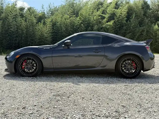 スバル ＢＲＺ STIスポーツ 兵庫県 2018(平30)年 6.7万km ダークグレーメタリック HKSスーパーチャージャー/HKS車高調/レイズヴォルクレーシング18インチAW/pivotスロットルコントローラー/STIフロントタワーバー/社外マフラー/DRAMBEENINリアウイング/純正ナビ/フルセグTV/バックカメラ/ブレンボブレーキ/STIハーフレザーシート/シートヒーター/ETC