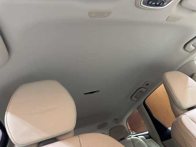 ボルボ ＸＣ６０ D4 AWD インスクリプション 千葉県 2019(令1)年 2.6万km ゴールド ＡＣＣ　/革　/ｈａｒｍａｎｋａｒｄｏｎサウンド　/ナビ　/ＴＶ　/３６０°/Ｂｌｕｅｔｏｏｔｈ接続　/ＨＵＤ　　/シートＨ　/ベンチレーション　/電動リアゲート　/パーキングアシスト　/衝突軽減Ｂ　/ＢＳＭ　/ＬＫＡ　/ドラレコ