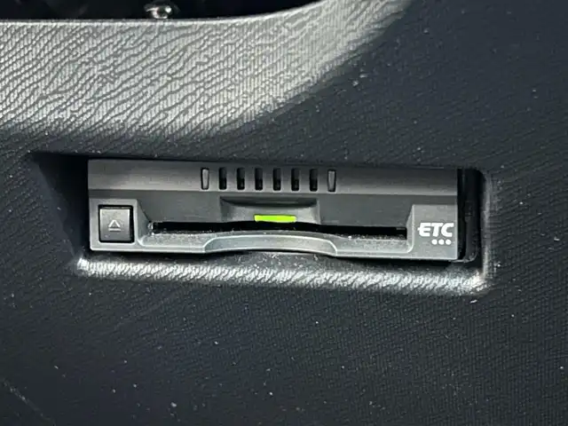 トヨタ アクア S 福岡県 2017(平29)年 3.3万km ブラックマイカ 社外7型ナビ(フルセグTV/CD/DVD/BT)バックカメラETC前後ドラレコシートヒーター純正フロアマット社外15インチアルミホイール