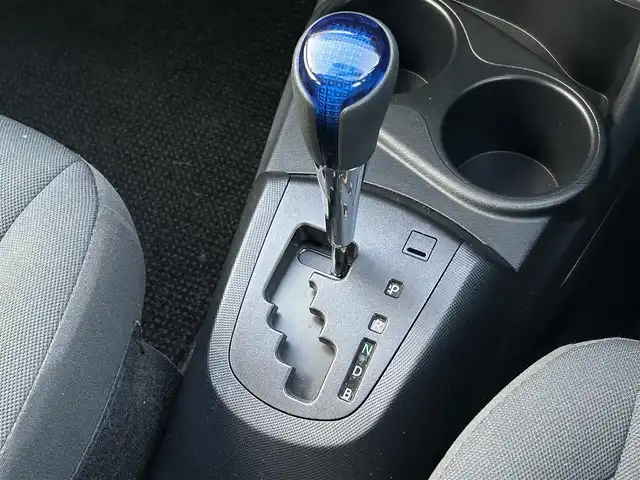 トヨタ アクア S 福岡県 2017(平29)年 3.3万km ブラックマイカ 社外7型ナビ(フルセグTV/CD/DVD/BT)バックカメラETC前後ドラレコシートヒーター純正フロアマット社外15インチアルミホイール