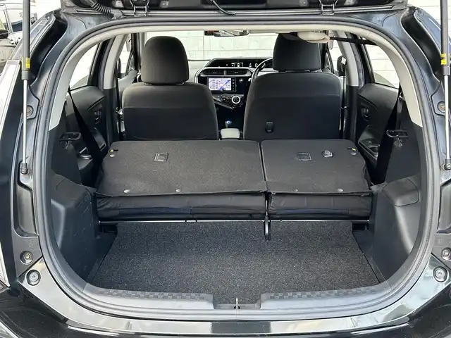 トヨタ アクア S 福岡県 2017(平29)年 3.3万km ブラックマイカ 社外7型ナビ(フルセグTV/CD/DVD/BT)バックカメラETC前後ドラレコシートヒーター純正フロアマット社外15インチアルミホイール