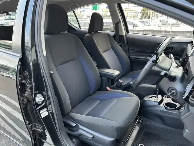 トヨタ アクア S 福岡県 2017(平29)年 3.3万km ブラックマイカ 社外7型ナビ(フルセグTV/CD/DVD/BT)バックカメラETC前後ドラレコシートヒーター純正フロアマット社外15インチアルミホイール