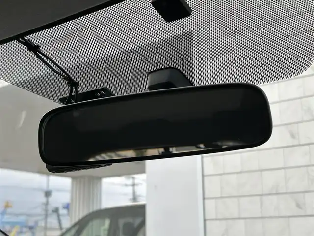 トヨタ アクア S 福岡県 2017(平29)年 3.3万km ブラックマイカ 社外7型ナビ(フルセグTV/CD/DVD/BT)バックカメラETC前後ドラレコシートヒーター純正フロアマット社外15インチアルミホイール