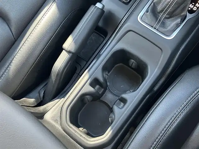 クライスラー・ジープ ジープ ラングラー アンリミテッド サハラ 道南・函館 2023(令5)年 1.8万km ブライトホワイト /純正ナビ//フルセグTV//バックカメラ//サイドカメラ//フロントカメラ//ETC2.0//ブラックレザーシート//前席シートヒーター//ステアリングヒーター//防眩ミラー//自動緊急ブレーキ//ParkSense//ACC//ブラインドスポット警告//LEDヘッドライト//オートライト//スマートキー//エンジンプッシュスタート