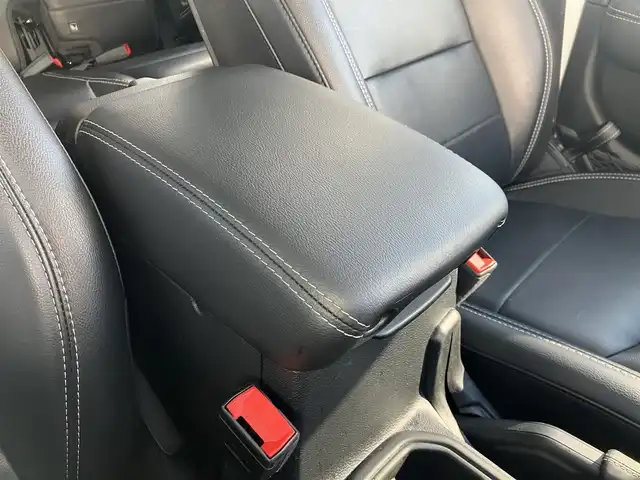 クライスラー・ジープ ジープ ラングラー アンリミテッド サハラ 道南・函館 2023(令5)年 1.8万km ブライトホワイト /純正ナビ//フルセグTV//バックカメラ//サイドカメラ//フロントカメラ//ETC2.0//ブラックレザーシート//前席シートヒーター//ステアリングヒーター//防眩ミラー//自動緊急ブレーキ//ParkSense//ACC//ブラインドスポット警告//LEDヘッドライト//オートライト//スマートキー//エンジンプッシュスタート