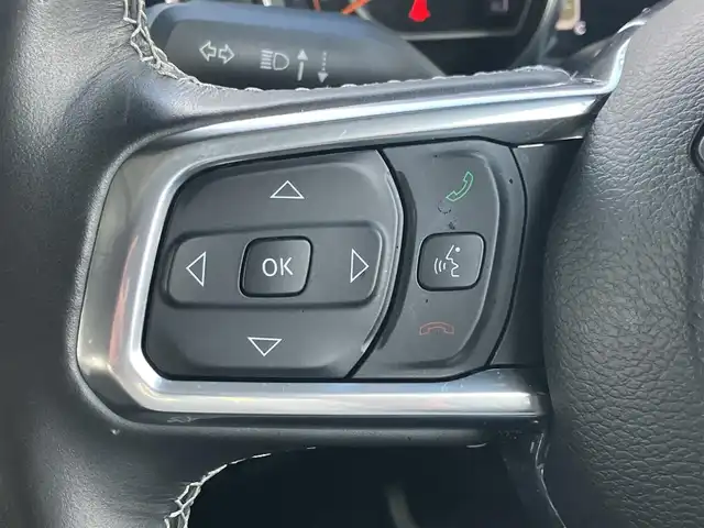 クライスラー・ジープ ジープ ラングラー アンリミテッド サハラ 道南・函館 2023(令5)年 1.8万km ブライトホワイト /純正ナビ//フルセグTV//バックカメラ//サイドカメラ//フロントカメラ//ETC2.0//ブラックレザーシート//前席シートヒーター//ステアリングヒーター//防眩ミラー//自動緊急ブレーキ//ParkSense//ACC//ブラインドスポット警告//LEDヘッドライト//オートライト//スマートキー//エンジンプッシュスタート