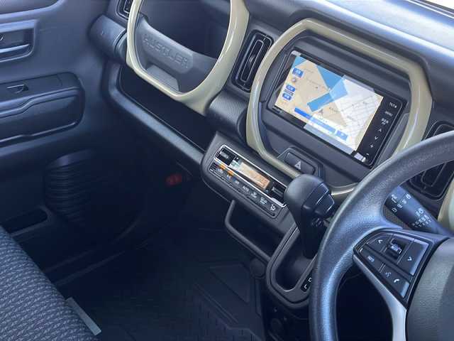 スズキ ハスラー HYBRID G 山口県 2024(令6)年 2万km クールカーキパールメタリック/ソフトベージュメタリック 純正SDナビ【AVN-LS03W】/・Bluetooth/・フルセグテレビ/・DVD再生/バックカメラ/ETC/プッシュスタート/スマートキー/スペアキー/純正フロアマット/純正LEDヘッドライト/オートライト/SUZUKI SAFETY　SUPPORT/・アダプティブクルーズコントロール/・デュアルカメラブレーキサポート/・後退時ブレーキサポート/・誤発進抑制機能/・後方誤発進抑制制御/・車線逸脱抑制機能/・車線逸脱警報機能/・ふらつき警報機能/・標識認識機能/・先行車発進お知らせ機能/シートヒーター/コーナーセンサー/電動格納ミラー/取扱説明書/保証書