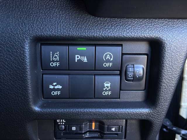 スズキ ハスラー HYBRID G 山口県 2024(令6)年 2万km クールカーキパールメタリック/ソフトベージュメタリック 純正SDナビ【AVN-LS03W】/・Bluetooth/・フルセグテレビ/・DVD再生/バックカメラ/ETC/プッシュスタート/スマートキー/スペアキー/純正フロアマット/純正LEDヘッドライト/オートライト/SUZUKI SAFETY　SUPPORT/・アダプティブクルーズコントロール/・デュアルカメラブレーキサポート/・後退時ブレーキサポート/・誤発進抑制機能/・後方誤発進抑制制御/・車線逸脱抑制機能/・車線逸脱警報機能/・ふらつき警報機能/・標識認識機能/・先行車発進お知らせ機能/シートヒーター/コーナーセンサー/電動格納ミラー/取扱説明書/保証書