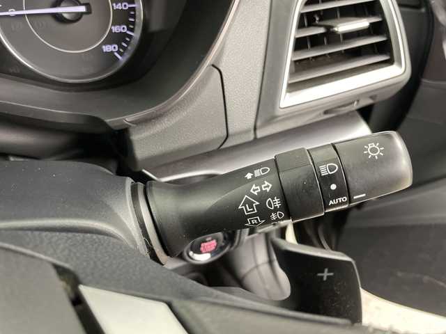 スバル インプレッサ スポーツ 2．0i－L アイサイト 道央・札幌 2017(平29)年 15.1万km クリスタルブラックシリカ ・4WD/アイサイト/・衝突被害軽減ブレーキ/・アダプティブクルーズコントロール/・社外オーディオ/・CD/USB/iPod/AUX/・レーンキープアシスト/・ヒルスタートアシスト/・LEDオートライト/SRH/・MTモード付AT/パドルシフト/・積込夏タイヤ純正AWセット/・純正エンジンスターター/・電動パーキング・電動格納ミラー/・ウィンカーミラー/ミラーヒーター/・純正フロアマット/ドアバイザー