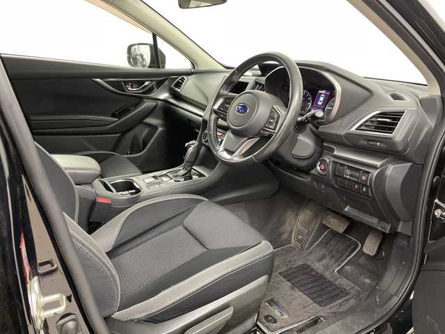 スバル インプレッサ スポーツ 2．0i－L アイサイト 道央・札幌 2017(平29)年 15.1万km クリスタルブラックシリカ ・4WD/アイサイト/・衝突被害軽減ブレーキ/・アダプティブクルーズコントロール/・社外オーディオ/・CD/USB/iPod/AUX/・レーンキープアシスト/・ヒルスタートアシスト/・LEDオートライト/SRH/・MTモード付AT/パドルシフト/・積込夏タイヤ純正AWセット/・純正エンジンスターター/・電動パーキング・電動格納ミラー/・ウィンカーミラー/ミラーヒーター/・純正フロアマット/ドアバイザー