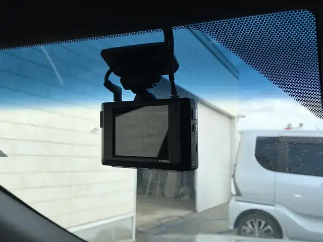 レクサス ＥＳ 300h グレイスフルエスコート 富山県 2023(令5)年 3.9万km ソニッククロム サンルーフ/純正ディスプレイオーディオ/ナビ/フルセグTV/Bluetooth/全周囲カメラ/ドライブレコーダー/衝突被害軽減ブレーキ/コーナーセンサー/レーンキープアシスト/ブラインドスポットモニター/レーダークルーズコントロール/クリムゾンレザーシート/メモリー付パワーシート/シートヒーター/エアシート/三眼LEDヘッドライト/ETC2.0