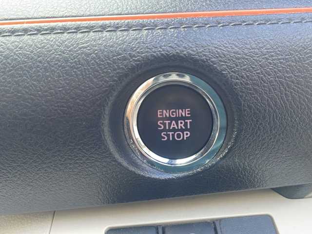 トヨタ シエンタ X 京都府 2016(平28)年 10.4万km エアーイエロー 純正メモリナビ/バックカメラ/パワースライドドア/プリクラッシュセーフティ/レーンキープアシスト/オートハイビーム/後席フリップダウンモニター/LEDヘッドライト