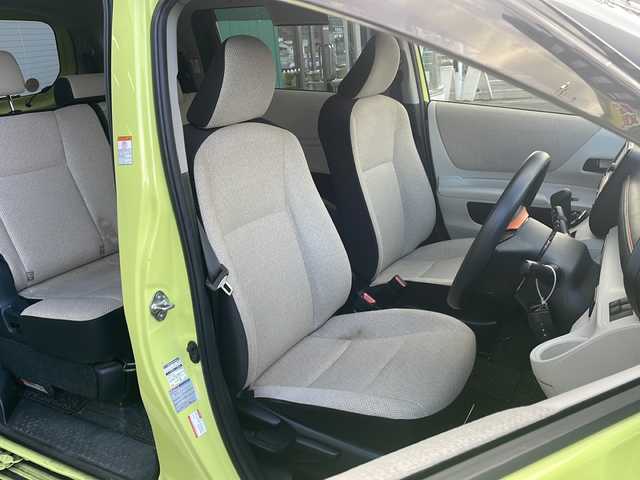 トヨタ シエンタ X 京都府 2016(平28)年 10.4万km エアーイエロー 純正メモリナビ/バックカメラ/パワースライドドア/プリクラッシュセーフティ/レーンキープアシスト/オートハイビーム/後席フリップダウンモニター/LEDヘッドライト