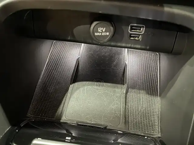 ボルボ ＸＣ４０ T4 AWD インスクリプション 道央・札幌 2020(令2)年 3.5万km デニムブルーメタリック デニムブルーメタリック/harman/kardonサラウンド/純正HDDナビ/フルセグTV/USB/Bluetooth/360°カメラ/パークアシストパイロット/本革シート/シートヒーター/ステアリングヒーター/ACC/BLIS/CTA/LKA/パイロットアシスト/LEDヘッドライト/ワイヤレスチャージング/パワーテールゲート