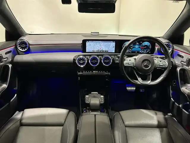 メルセデス・ベンツ ＣＬＡ２００ｄ 愛知県 2021(令3)年 3.4万km デニムブルー アドバンスドパッケージ/レザーエクスクルーシブパッケージ/パノラミックスライディングルーフ/レーダーセーフティーパッケージ/マルチビームLEDヘッドライト/シートヒーター/ETC/パワーバックドア/プッシュスタート/ドライブレコーダー