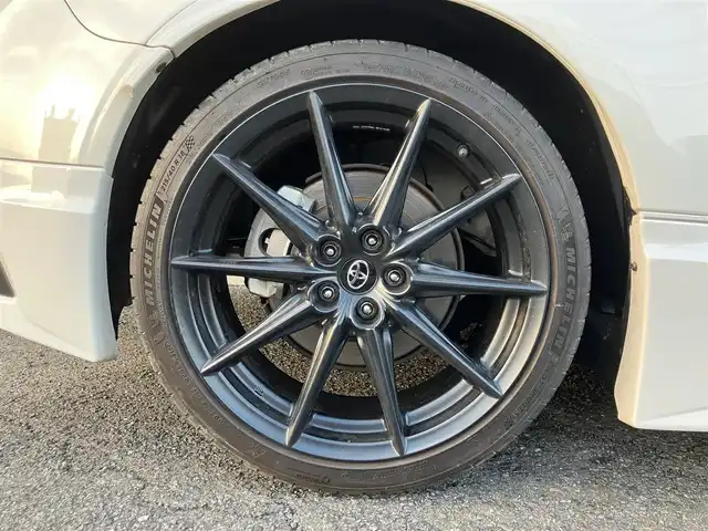 トヨタ ＧＲ８６ RZ 山口県 2022(令4)年 3万km クリスタルホワイトパール GRエアロパッケージ/純正フロアマット/純正ドアバイザー/純正リアフォグランプ/純正18インチアルミ/純正LEDヘッドライト/フロントシートヒーター