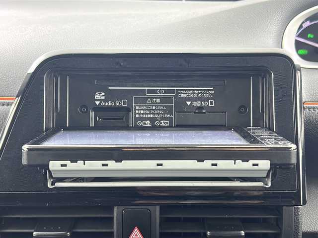 トヨタ シエンタ ハイブリッド X 愛知県 2020(令2)年 4.2万km エアーイエロー 純正SDナビ【Bluetooth CD USB SD AUX FM AM ワンセグ】/バックカメラ/リモコンキー/AAC/ハロゲンライト/オートマチックハイビーム/ヘッドライトレベライザー/床下収納3列シート/ECO MODE/EV MODE/左側パワースライドドア/ABS/横滑り防止装置/前後コーナーセンサー/レーンキープアシスト/衝突被害軽減システム/純正フロアマット