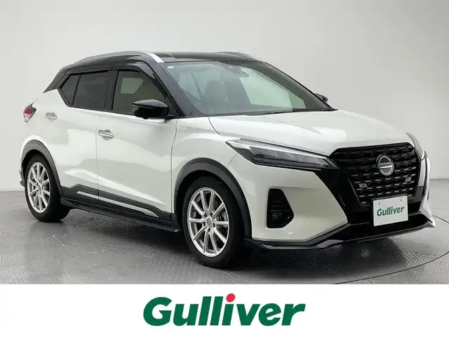 日産 キックス X ツートーンインテリアED 兵庫県 2020(令2)年 5.7万km ブリリアントホワイトパール/ピュアブラック 2トーン 革シート/純正SDナビ/フルセグTV/DVD再生/Bluetooth/アラウンドビューモニター/プロパイロット/レーダークルーズコントロール/シートヒーター/ステアリングヒーター/ビルトインETC/コーナーセンサー/ダウンサス(純正積込)/インテリジェントルームミラー/オートハイビーム