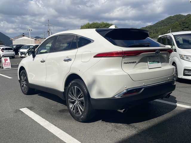 トヨタ ハリアー ハイブリッド G 京都府 2020(令2)年 4.4万km ホワイトパールクリスタルシャイン 純正メーカーナビ　ＪＢＬサウンド　バックカメラ　レーダークルーズコントロール　ブラインドスポットモニター　デジタルインナーミラー　クリアランスソナー　ＬＥＤヘッドライト　前後ドラレコ　ビルトインＥＴＣ