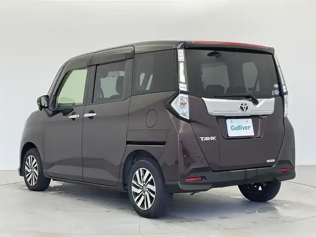 トヨタ タンク カスタムG 富山県 2018(平30)年 3.2万km プラムブラウンパールクリスタルシャイン 純正ナビ（AM/FM/DVD/BT/フルセグ）/バックカメラ/ETC/両側パワースライドドア/シートヒーター/衝突被害軽減システム/クルーズコントロール/レーンキープアシスト/コーナーセンサー/横滑り防止装置/アイドリングストップ/オートLEDライト/オートマチックハイビーム/純正アルミホイール/純正フロアマット/革巻きステアリング/ステアリングスイッチ/スマートキー/スペアキー