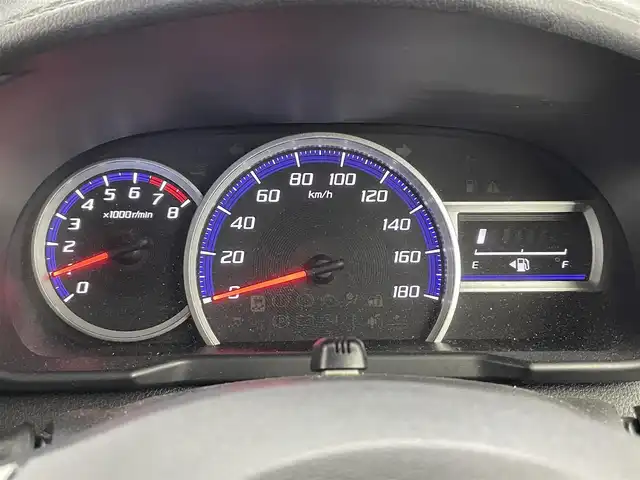 トヨタ タンク カスタムG 富山県 2018(平30)年 3.2万km プラムブラウンパールクリスタルシャイン 純正ナビ（AM/FM/DVD/BT/フルセグ）/バックカメラ/ETC/両側パワースライドドア/シートヒーター/衝突被害軽減システム/クルーズコントロール/レーンキープアシスト/コーナーセンサー/横滑り防止装置/アイドリングストップ/オートLEDライト/オートマチックハイビーム/純正アルミホイール/純正フロアマット/革巻きステアリング/ステアリングスイッチ/スマートキー/スペアキー