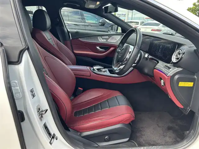 メルセデス・ベンツ ＣＬＳ２２０ｄ スポーツ エクスクルーシブPKG 滋賀県 2018(平30)年 3.2万km ダイヤモンドホワイト サンルーフ/レーダーセーフティパッケージ/・ACC/・BSM/・LKA/レザーシート/・前席パワーシート /・全席シートヒーター /・前席ベンチレーション/ヘッドアップディスプレイ/ブルメスターサウンド/純正ナビ/（BT/USB/DTV/CarPlay）/360°カメラ/アンビエントライト/純正19インチAW