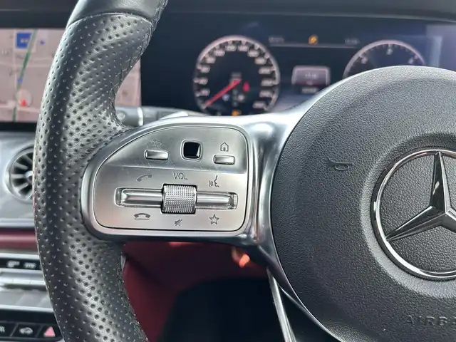 メルセデス・ベンツ ＣＬＳ２２０ｄ スポーツ エクスクルーシブPKG 滋賀県 2018(平30)年 3.2万km ダイヤモンドホワイト サンルーフ/レーダーセーフティパッケージ/・ACC/・BSM/・LKA/レザーシート/・前席パワーシート /・全席シートヒーター /・前席ベンチレーション/ヘッドアップディスプレイ/ブルメスターサウンド/純正ナビ/（BT/USB/DTV/CarPlay）/360°カメラ/アンビエントライト/純正19インチAW
