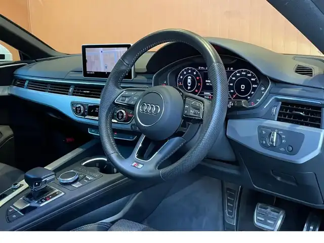 アウディ Ａ５ SB 40TFSIスポーツ 愛知県 2019(平31)年 3.7万km グレイシアホワイトメタリック 純正ナビ /フルセグTV /Bluetooth /360度カメラ /黒ハーフレザー /シートヒーター/アシスタンスパッケージ /ACC /BSM /レーンキープ/オートホールド /パークアシスト /マトリクスLED /バーチャルコックピット/ETC/パワーテールゲート