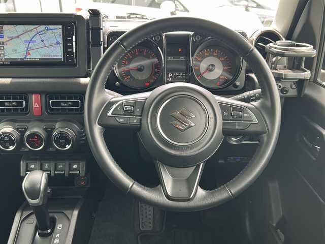 スズキ ジムニー XC 山形県 2021(令3)年 2.5万km ブルーイッシュブラックパール3 4WD/衝突被害軽減ブレーキデュアルカメラブレーキサポート/ナビ/（Bluetooth/CD/DVD/フルセグ）/クルーズコントロール/前後ドライブレコーダー/車線逸脱装置/前席シートヒーター/横滑り防止装置/ダウンヒルアシストコントロール/フルセグテレビ/フォグランプ/LEDヘッドライト/オートライト/オートマッチクハイビーム/ビルトインETC/電動格納ミラー/ウィンカーミラー/純正アルミホイール/純正フロアマット/スマートキー
