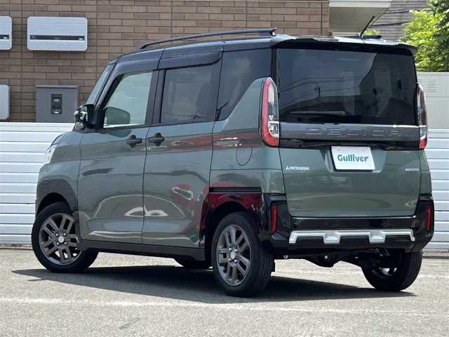 三菱 デリカミニ T プレミアム 群馬県 2025(令7)年 0.2万km ＤグリーンＭ ワンオーナー/メモリナビ/フルセグテレビ/バックカメラ/プッシュスタート/両側パワースライドドア/純正フロアマット/ハンドルヒーター