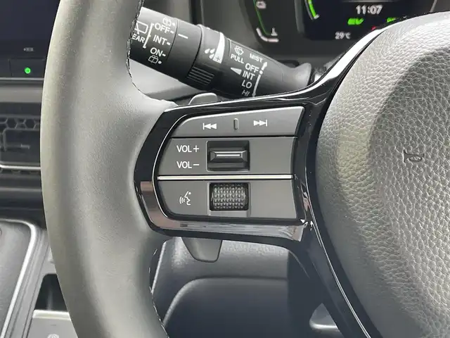 ホンダ ステップワゴン eHEV エアー EX 東京都 2025(令7)年 0.1千km プラチナホワイトパール 11.4インチナビHonda CONNECTナビ LXM-247VFLi(317900円)/・フルセグ　/・Ｂｌｕｅｔｏｏｔｈ　/・ＣＤ／ＤＶＤ再生　/バックカメラ　/ＡＣＣ　/ＬＫＡＳ　/ＡＢＨ　/前席シートヒーター　/パワーバックドア/両側電動スライドドア