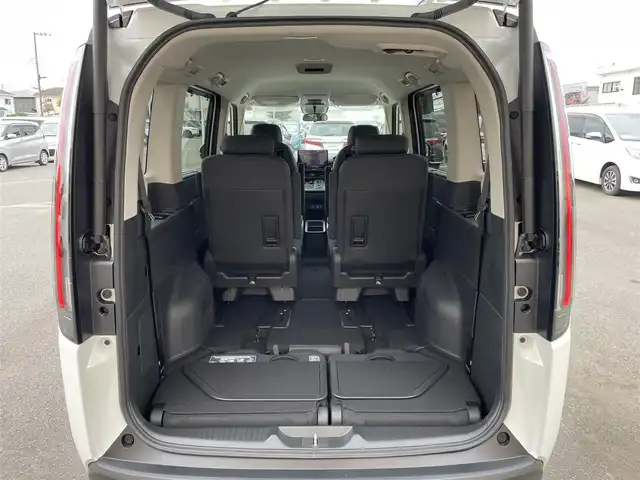 ホンダ ステップワゴン eHEV エアー EX 東京都 2025(令7)年 0.1千km プラチナホワイトパール 11.4インチナビHonda CONNECTナビ LXM-247VFLi(317900円)/・フルセグ　/・Ｂｌｕｅｔｏｏｔｈ　/・ＣＤ／ＤＶＤ再生　/バックカメラ　/ＡＣＣ　/ＬＫＡＳ　/ＡＢＨ　/前席シートヒーター　/パワーバックドア/両側電動スライドドア