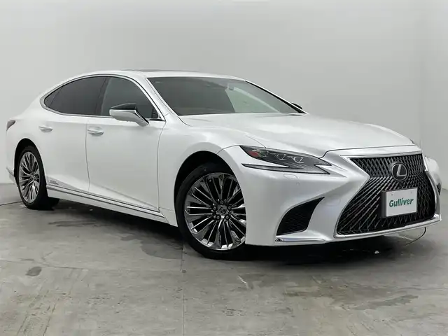 レクサス ＬＳ 500h エグゼクティブ 富山県 2018(平30)年 6.9万km ソニッククォーツ 4WD/純正ナビ/フルセグ/DVD/BT/HDMI/Miracast/全周囲カメラ/サンルーフ/ETC2.0/衝突被害軽減ブレーキ/レーンキープアシスト/レーダークルーズコントロール/マークレビンソン/黒革シート/全席シートヒーター/エアシート/全席ベンチレーション/全席リラクゼーション機能/リアエンターテイメント/デジタルインナーミラー/ステアリングヒーター/BSM/HUD/LEDオートライト/純正20インチアルミ/保証書/取扱説明書/スペアキー×2/オートハイビーム/ドライブレコーダー