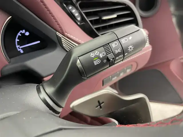 レクサス ＬＳ 500h エグゼクティブ 富山県 2018(平30)年 6.9万km ソニッククォーツ 4WD/純正ナビ/フルセグ/DVD/BT/HDMI/Miracast/全周囲カメラ/サンルーフ/ETC2.0/衝突被害軽減ブレーキ/レーンキープアシスト/レーダークルーズコントロール/マークレビンソン/黒革シート/全席シートヒーター/エアシート/全席ベンチレーション/全席リラクゼーション機能/リアエンターテイメント/デジタルインナーミラー/ステアリングヒーター/BSM/HUD/LEDオートライト/純正20インチアルミ/保証書/取扱説明書/スペアキー×2/オートハイビーム/ドライブレコーダー