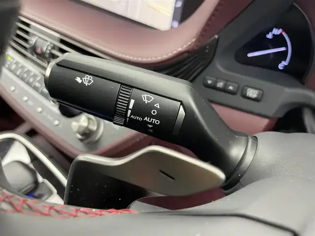 レクサス ＬＳ 500h エグゼクティブ 富山県 2018(平30)年 6.9万km ソニッククォーツ 4WD/純正ナビ/フルセグ/DVD/BT/HDMI/Miracast/全周囲カメラ/サンルーフ/ETC2.0/衝突被害軽減ブレーキ/レーンキープアシスト/レーダークルーズコントロール/マークレビンソン/黒革シート/全席シートヒーター/エアシート/全席ベンチレーション/全席リラクゼーション機能/リアエンターテイメント/デジタルインナーミラー/ステアリングヒーター/BSM/HUD/LEDオートライト/純正20インチアルミ/保証書/取扱説明書/スペアキー×2/オートハイビーム/ドライブレコーダー