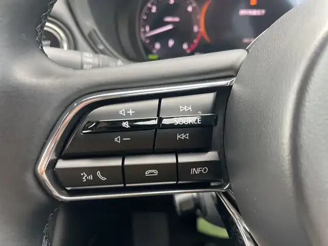 マツダ ＣＸ－６０ XD HV エクスクルーシブスポーツ 神奈川県 2022(令4)年 3.2万km ロジウムホワイトプレミアムメタリック 純正12インチＳＤナビ/Bluetooth/AppleCarPlay/AndroidAuto/HDMI/全周囲カメラ/ドライブレコーダー/追従走行付きクルーズコントロール/ＥＴＣ/シートヒーター/エアシート/ステアリングヒーター/ブラインドスポットモニター/トラクションコントロールシステム/スマートブレーキサポート/ダウンヒルアシストコントロール/LED/純正AW/純正フロアマット/BOSEスピーカー/横滑り防止装置/レーンキープアシスト/ドライビングポジション/衝突被害軽減システム/カーテンエアバッグ