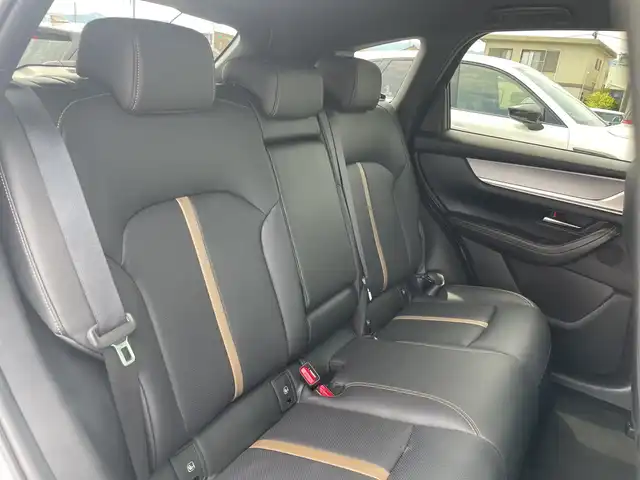 マツダ ＣＸ－６０ XD HV エクスクルーシブスポーツ 神奈川県 2022(令4)年 3.2万km ロジウムホワイトプレミアムメタリック 純正12インチＳＤナビ/Bluetooth/AppleCarPlay/AndroidAuto/HDMI/全周囲カメラ/ドライブレコーダー/追従走行付きクルーズコントロール/ＥＴＣ/シートヒーター/エアシート/ステアリングヒーター/ブラインドスポットモニター/トラクションコントロールシステム/スマートブレーキサポート/ダウンヒルアシストコントロール/LED/純正AW/純正フロアマット/BOSEスピーカー/横滑り防止装置/レーンキープアシスト/ドライビングポジション/衝突被害軽減システム/カーテンエアバッグ