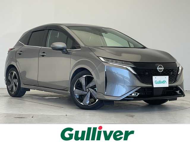 日産 オーラ G レザーエディション 愛知県 2022(令4)年 2.9万km ダークメタルグレー プレミアムサウンドBOSE/純正9型ディズプレイオーディオナビ/三眼LEDヘッドライト/全方位カメラ/クルーズコントロール/シートヒーター/コーナーセンサー/純正アルミホイール/ETC2.0/ブラインドスポットモニター/ステアリングヒーター/インテリジェントミラー/オートマチックハイビーム/ワイヤレス充電器/ドライブレコーダー/衝突軽減システム/フルセグ/Bluetooth/ステアリングスイッチ/スマートキー/プッシュスタート