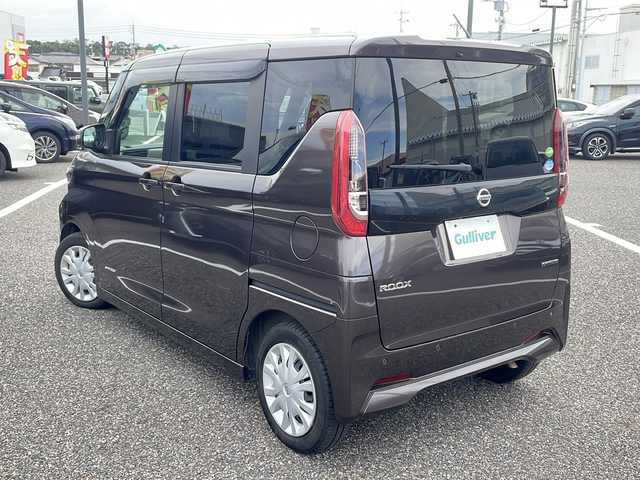 日産 ルークス X 島根県 2020(令2)年 7.9万km アッシュブラウンM ストラーダナビ/フルセグTV/両側ハンズフリーパワースライドドア/アラウンドビューモニター/ビルトインETC/ドライブレコーダー/先進安全装備/・エマージェンシーブレーキ/・踏み間違い衝突防止アシスト/・車線逸脱防止支援システム/・前方衝突予測警報/・ふらつき警報/・標識検知機能/社外LEDヘッドランプ/オートライト/ステアリングスイッチ/後席パーソナルテーブル/リアドアロールサンシェード/スマートキー/プッシュエンジンスタート/禁煙車